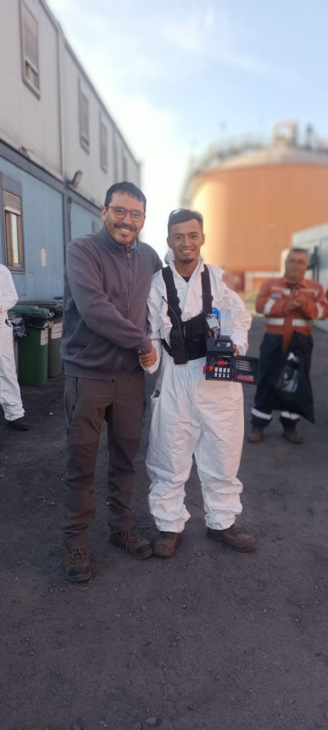 Contrato en Ministro Hales realiza reconocimiento de trabajador